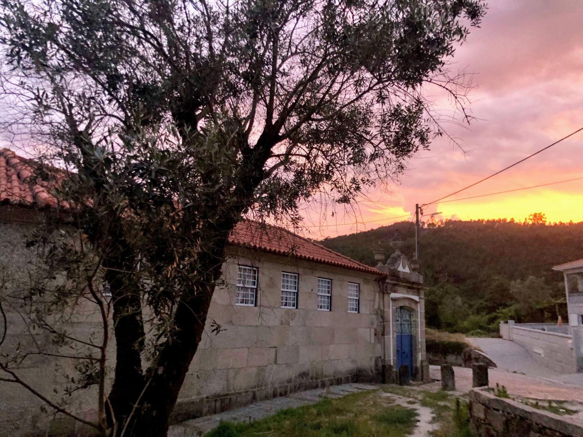 Gasthaus Casa Da Ventozella Penafiel Exterior foto